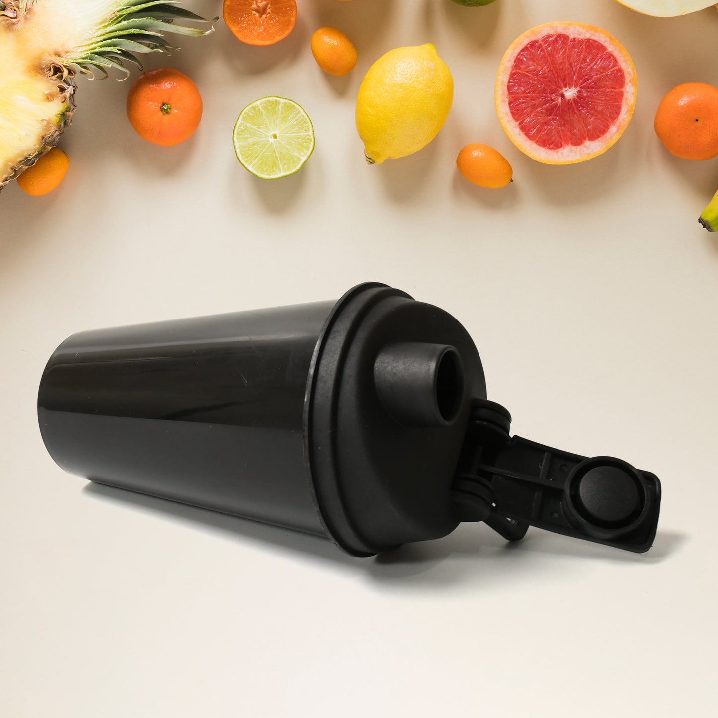 Shaker Bottle Perfect For Protein Shakes And Pre Workout Gym Water Bottle Bpa Free Leak-proof Flip Lidinsulated Bottle